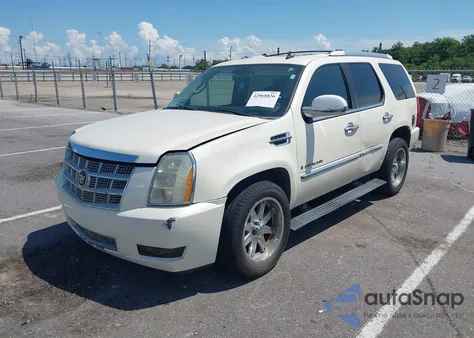 2008 Cadillac Escalade Standard from USA, damaged, VIN 1GYFK43828R242660